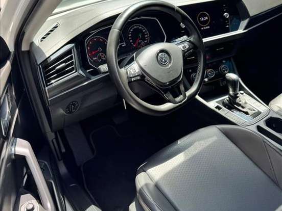 VOLKSWAGEN-JETTA-1.4 250 TSI TOTAL FLEX COMFORTLINE TIPTRONIC VOLKSWAGEN-JETTA-2018