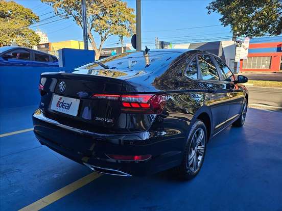 VOLKSWAGEN-JETTA-1.4 250 TSI TOTAL FLEX R-LINE TIPTRONIC VOLKSWAGEN-JETTA-2020