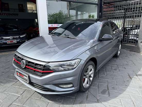 VOLKSWAGEN-JETTA-2019