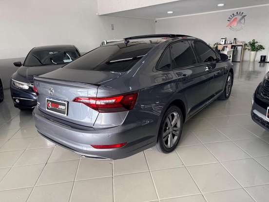 VOLKSWAGEN-JETTA-2019