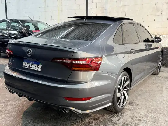 VOLKSWAGEN-JETTA-2019