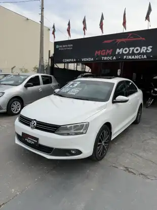 VOLKSWAGEN-JETTA-2.0 TSI HIGHLINE 211CV GASOLINA 4P TIPTRONIC VOLKSWAGEN-JETTA-2012