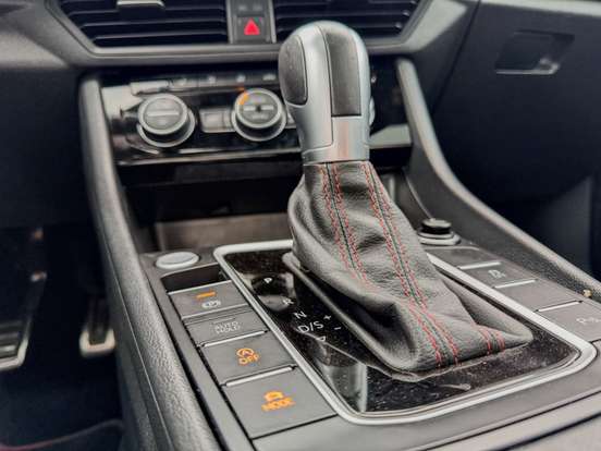 VOLKSWAGEN-JETTA-2.0 350 TSI GASOLINA GLI DSG VOLKSWAGEN-JETTA-2019
