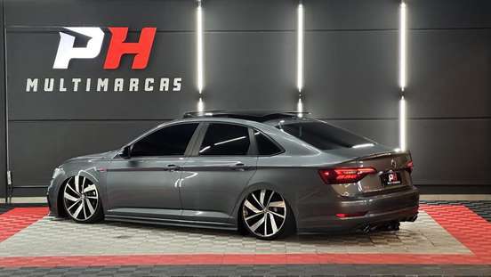 VOLKSWAGEN-JETTA-2.0 350 TSI GASOLINA GLI DSG VOLKSWAGEN-JETTA-2020