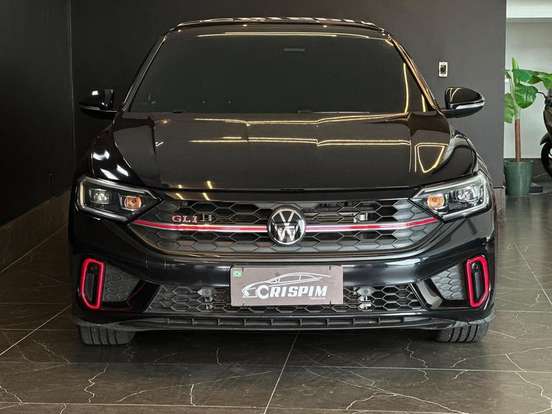 VOLKSWAGEN-JETTA-2022