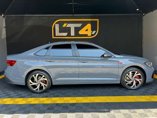 VOLKSWAGEN-JETTA-2.0 350 TSI GASOLINA GLI DSG VOLKSWAGEN-JETTA-2023