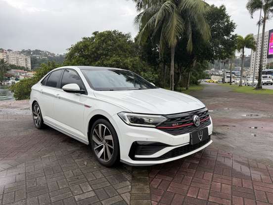 VOLKSWAGEN-JETTA-2.0 350 TSI GASOLINA GLI DSG VOLKSWAGEN-JETTA-2019