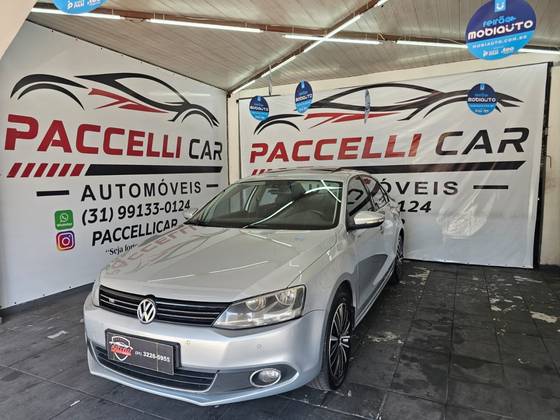 VOLKSWAGEN JETTA 2.0 TSI HIGHLINE 211CV GASOLINA 4P TIPTRONIC