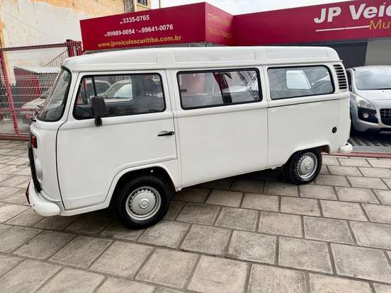 VOLKSWAGEN-KOMBI-1.4 MI STD LOTAÇÃO 8V FLEX 3P MANUAL VOLKSWAGEN-KOMBI-2013