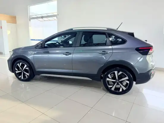 VOLKSWAGEN-NIVUS-1.0 200 TSI TOTAL FLEX HIGHLINE AUTOMÁTICO VOLKSWAGEN-NIVUS-2021