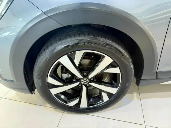 VOLKSWAGEN-NIVUS-1.0 200 TSI TOTAL FLEX HIGHLINE AUTOMÁTICO VOLKSWAGEN-NIVUS-2021