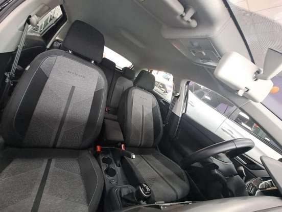 VOLKSWAGEN-NIVUS-1.0 200 TSI TOTAL FLEX COMFORTLINE AUTOMÁTICO VOLKSWAGEN-NIVUS-2025
