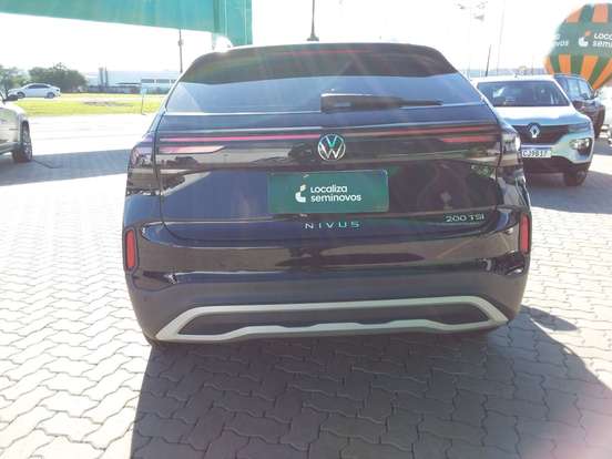 VOLKSWAGEN-NIVUS-1.0 200 TSI TOTAL FLEX HIGHLINE AUTOMÁTICO VOLKSWAGEN-NIVUS-2025