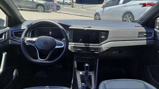 VOLKSWAGEN-NIVUS-1.0 200 TSI TOTAL FLEX HIGHLINE AUTOMÁTICO VOLKSWAGEN-NIVUS-2024