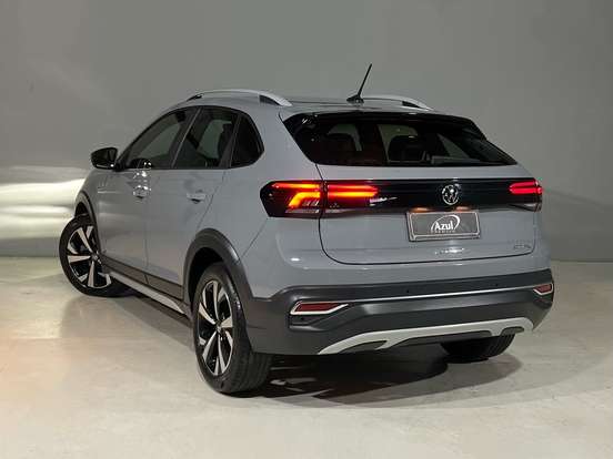 VOLKSWAGEN-NIVUS-1.0 200 TSI TOTAL FLEX HIGHLINE AUTOMÁTICO VOLKSWAGEN-NIVUS-2023