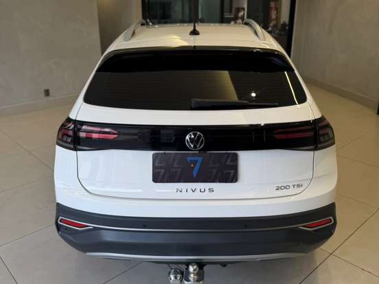 VOLKSWAGEN-NIVUS-1.0 200 TSI TOTAL FLEX HIGHLINE AUTOMÁTICO VOLKSWAGEN-NIVUS-2024