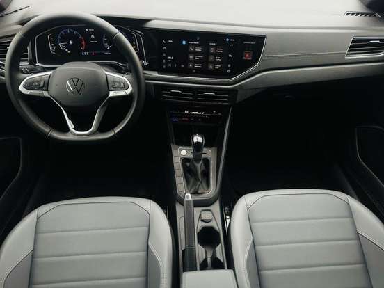 VOLKSWAGEN-NIVUS-1.0 200 TSI TOTAL FLEX HIGHLINE AUTOMÁTICO VOLKSWAGEN-NIVUS-2024