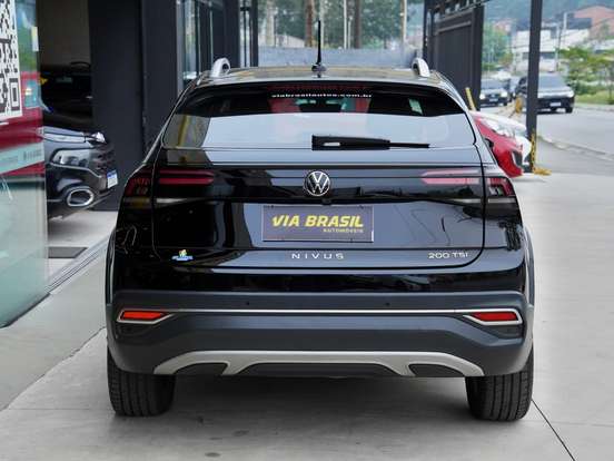 VOLKSWAGEN-NIVUS-1.0 200 TSI TOTAL FLEX HIGHLINE AUTOMÁTICO VOLKSWAGEN-NIVUS-2024