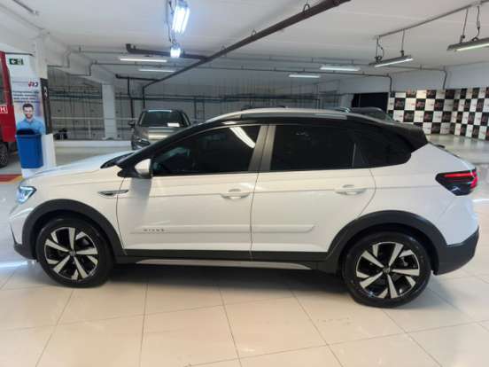 VOLKSWAGEN-NIVUS-1.0 200 TSI TOTAL FLEX HIGHLINE AUTOMÁTICO VOLKSWAGEN-NIVUS-2022