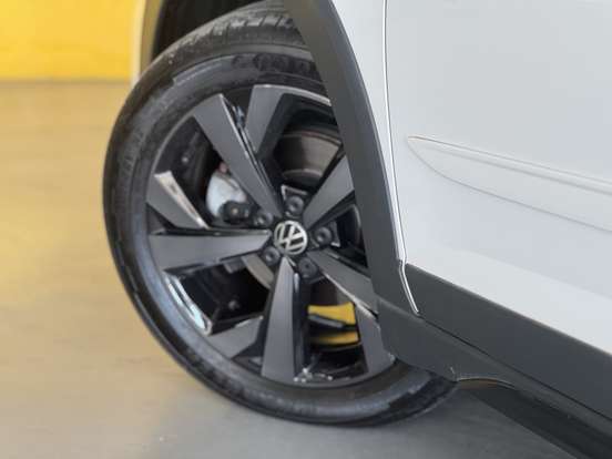 VOLKSWAGEN-NIVUS-2023
