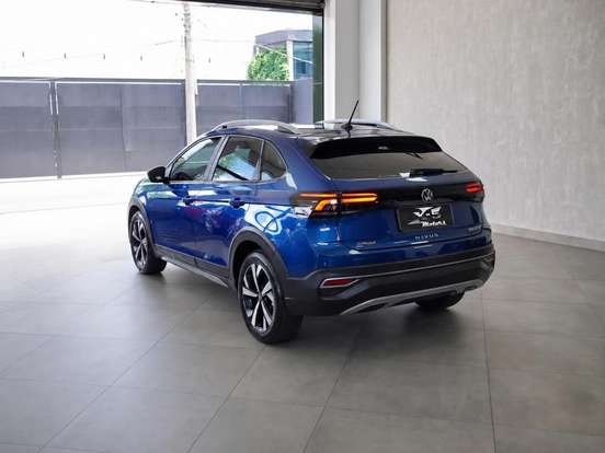 VOLKSWAGEN-NIVUS-1.0 200 TSI TOTAL FLEX HIGHLINE AUTOMÁTICO VOLKSWAGEN-NIVUS-2023