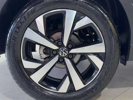 VOLKSWAGEN-NIVUS-1.0 200 TSI TOTAL FLEX HIGHLINE AUTOMÁTICO VOLKSWAGEN-NIVUS-2023