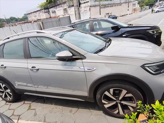 VOLKSWAGEN NIVUS 1.0 200 TSI TOTAL FLEX HIGHLINE AUTOMÁTICO