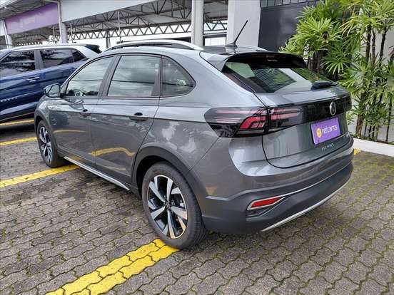 VOLKSWAGEN-NIVUS-1.0 200 TSI TOTAL FLEX HIGHLINE AUTOMÁTICO VOLKSWAGEN-NIVUS-2023