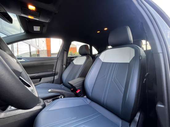 VOLKSWAGEN-NIVUS-1.0 200 TSI TOTAL FLEX HIGHLINE AUTOMÁTICO VOLKSWAGEN-NIVUS-2026