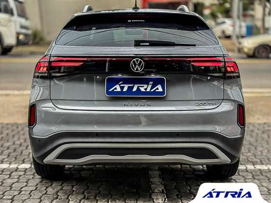 VOLKSWAGEN-NIVUS-1.0 200 TSI TOTAL FLEX HIGHLINE AUTOMÁTICO VOLKSWAGEN-NIVUS-2025