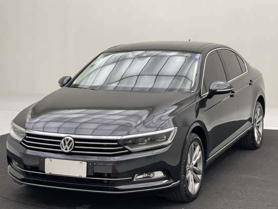 VOLKSWAGEN-PASSAT-2.0 16V TSI BLUEMOTION GASOLINA HIGHLINE 4P DSG VOLKSWAGEN-PASSAT-2018