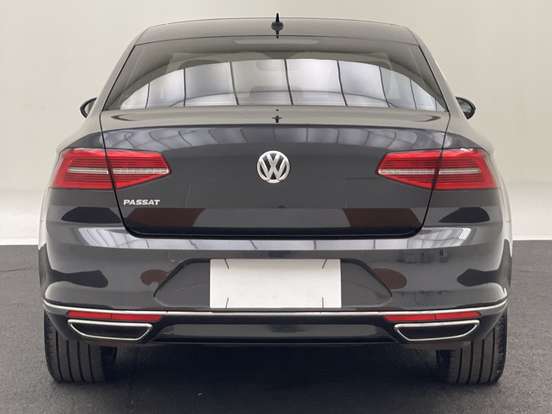 VOLKSWAGEN-PASSAT-2.0 16V TSI BLUEMOTION GASOLINA HIGHLINE 4P DSG VOLKSWAGEN-PASSAT-2018