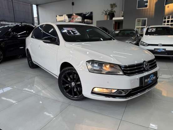 VOLKSWAGEN-PASSAT-2013