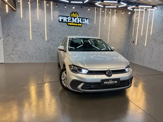 VOLKSWAGEN-POLO-1.0 170 TSI COMFORTLINE AUTOMÁTICO VOLKSWAGEN-POLO-2024