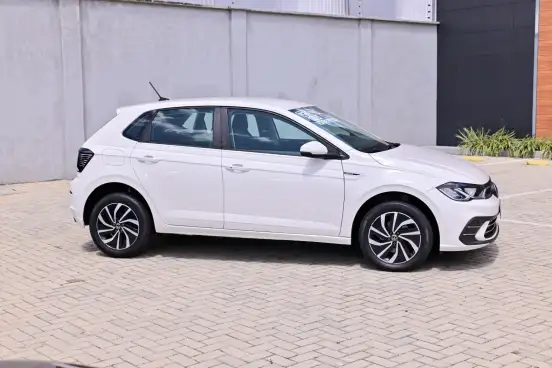 VOLKSWAGEN-POLO-1.0 170 TSI HIGHLINE AUTOMÁTICO VOLKSWAGEN-POLO-2023