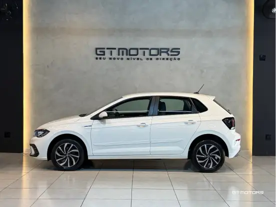 VOLKSWAGEN-POLO-1.0 170 TSI HIGHLINE AUTOMÁTICO VOLKSWAGEN-POLO-2024