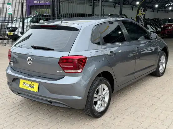 VOLKSWAGEN-POLO-2019