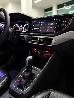 VOLKSWAGEN-POLO-2022