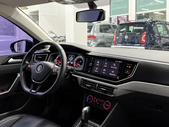 VOLKSWAGEN-POLO-1.0 200 TSI COMFORTLINE AUTOMÁTICO VOLKSWAGEN-POLO-2022