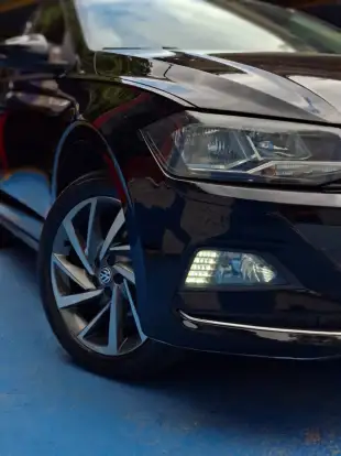 VOLKSWAGEN-POLO-1.0 200 TSI HIGHLINE AUTOMÁTICO VOLKSWAGEN-POLO-2018