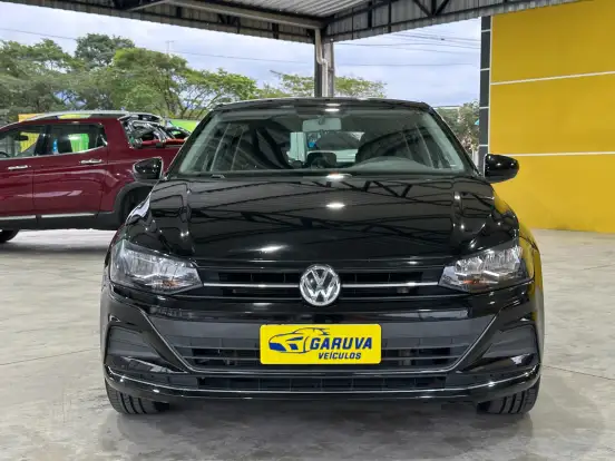 VOLKSWAGEN-POLO-2018