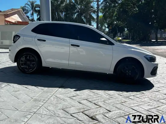 VOLKSWAGEN-POLO-2023