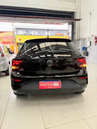 VOLKSWAGEN-POLO-2025