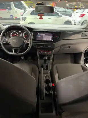 VOLKSWAGEN-POLO-2025