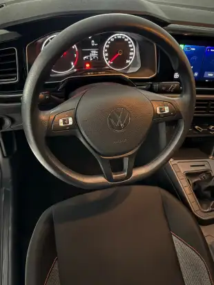 VOLKSWAGEN-POLO-2025