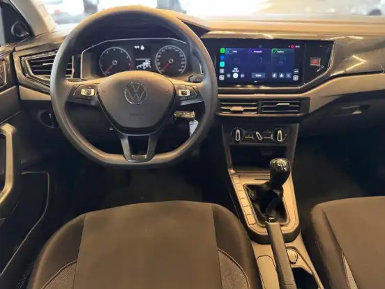 VOLKSWAGEN-POLO-2025