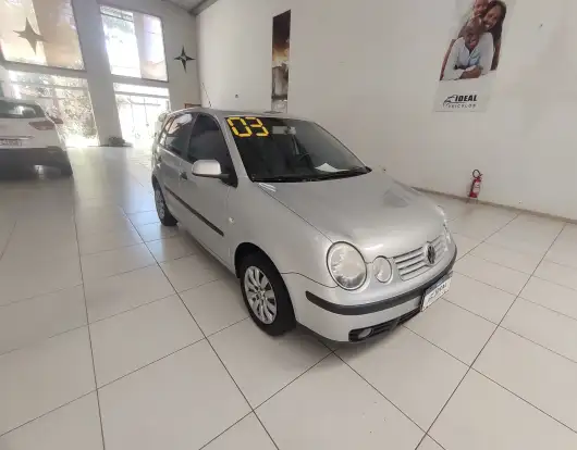 VOLKSWAGEN-POLO-2002