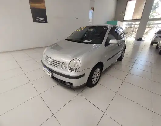 VOLKSWAGEN-POLO-2002