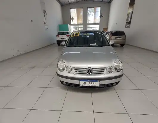 VOLKSWAGEN-POLO-2002