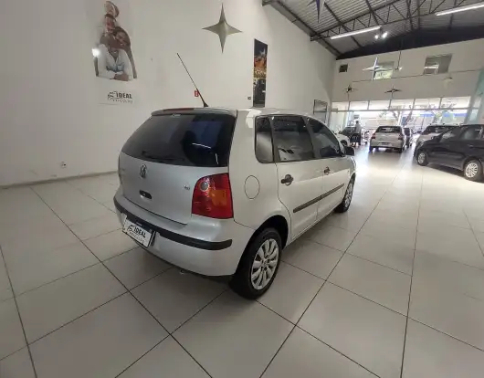 VOLKSWAGEN-POLO-2002